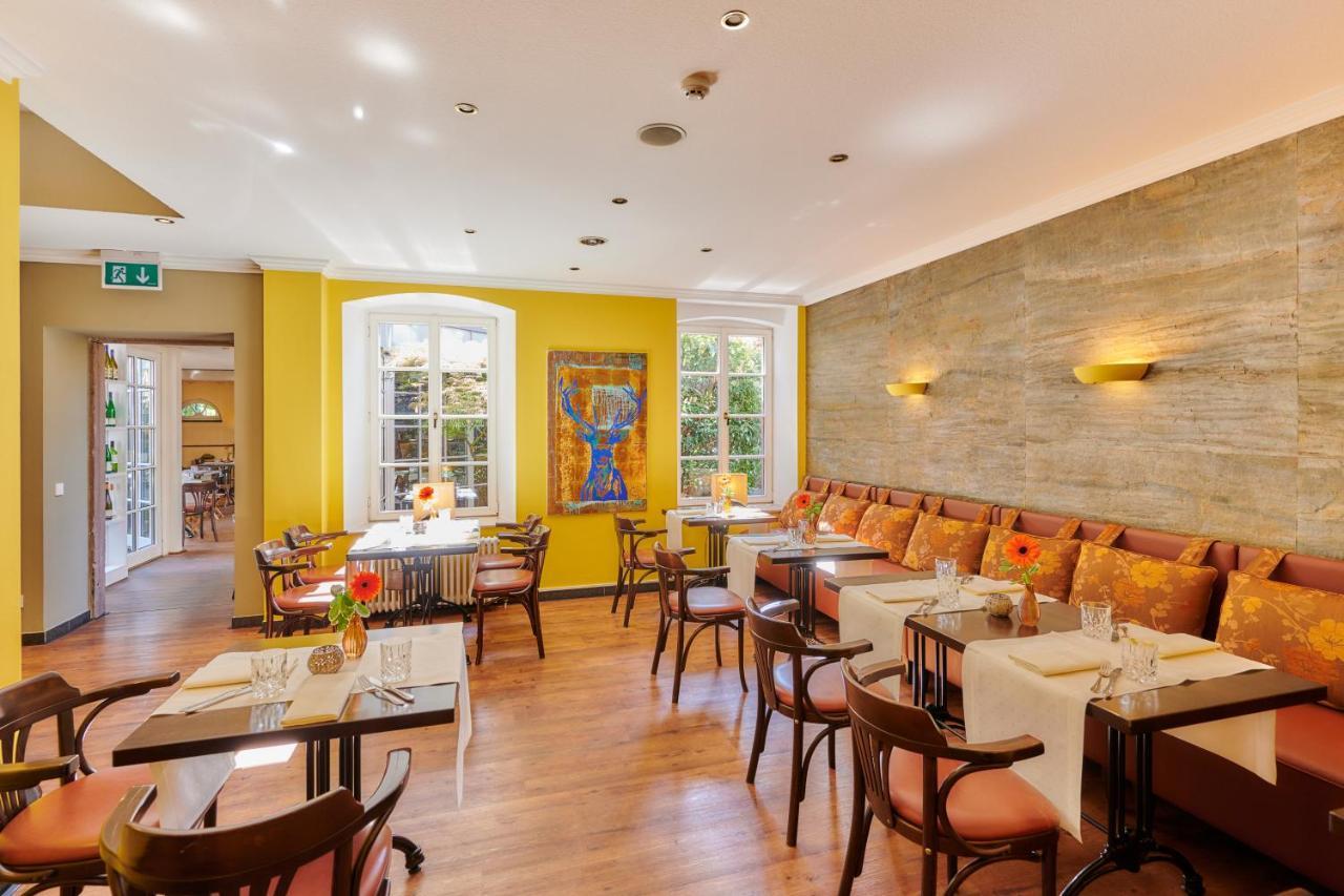 מולהיים אן דר מוזל Weinromantikhotel Richtershof מראה חיצוני תמונה