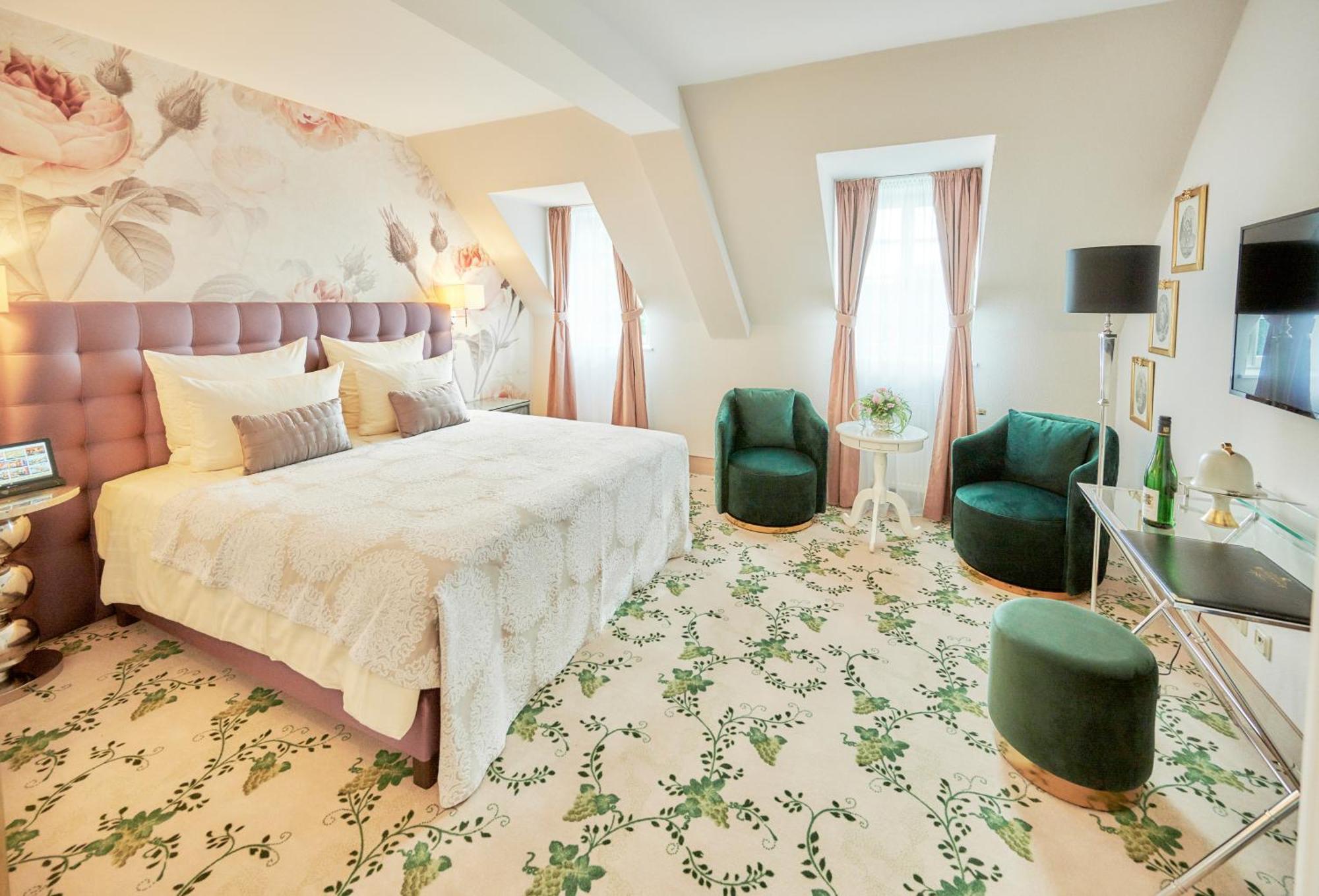 מולהיים אן דר מוזל Weinromantikhotel Richtershof מראה חיצוני תמונה