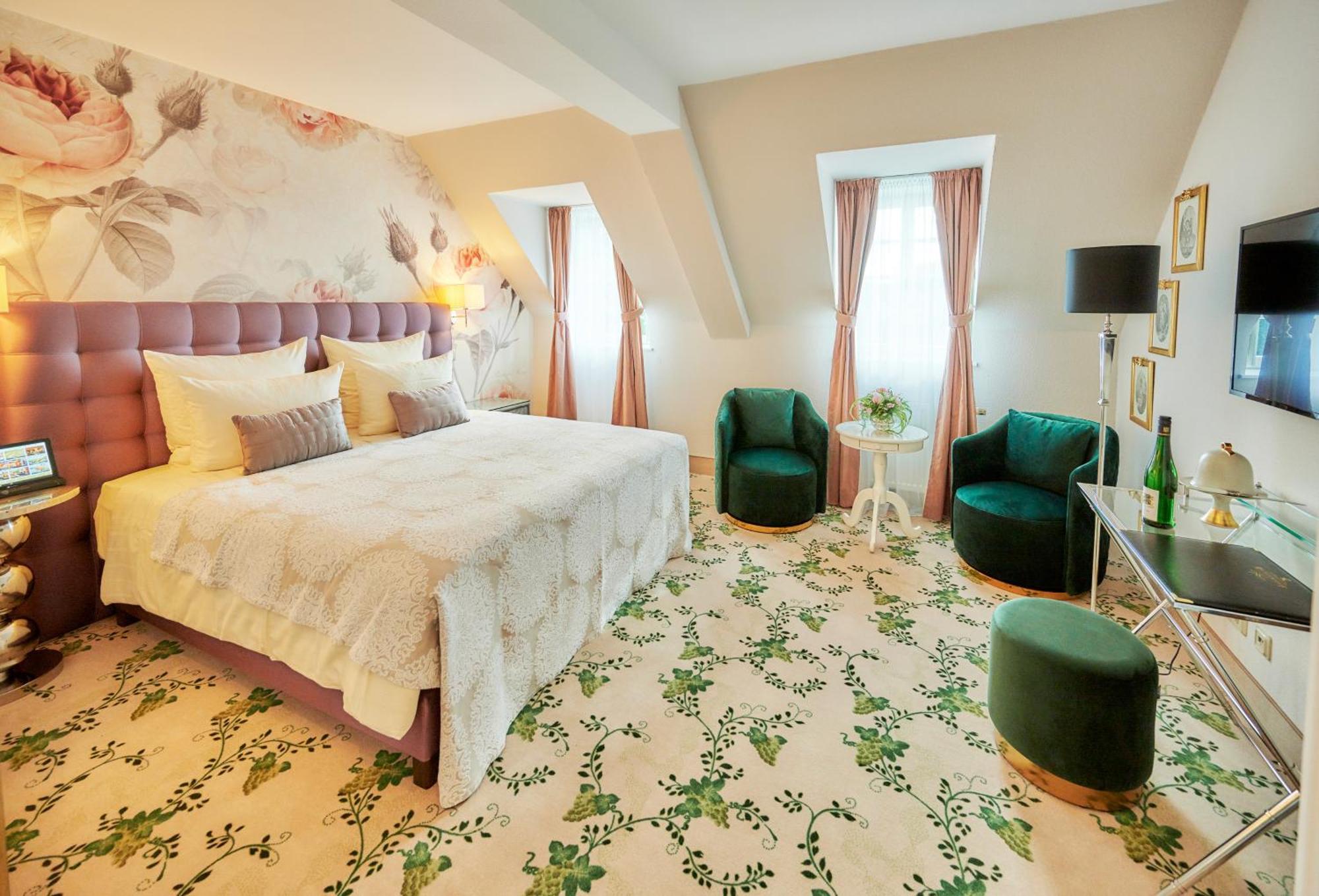 מולהיים אן דר מוזל Weinromantikhotel Richtershof מראה חיצוני תמונה
